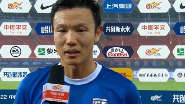 曝武汉三镇主帅莫拉下课 邓卓翔再度出山接手球队