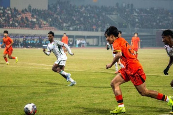 U17亚洲杯决赛国少队再冲冠