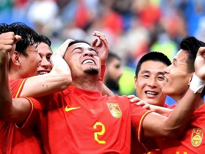 中国足球时隔七年再取开门红，以小打大的U19国足为师兄复仇