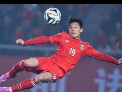 既然叫中国足球小将应该多给中国孩子锻炼机会吧？