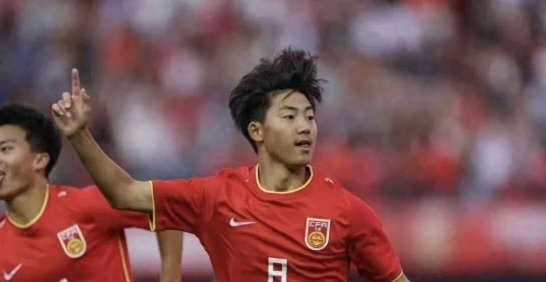u17下限最高的是周雨诺，上限最高的是赵松源