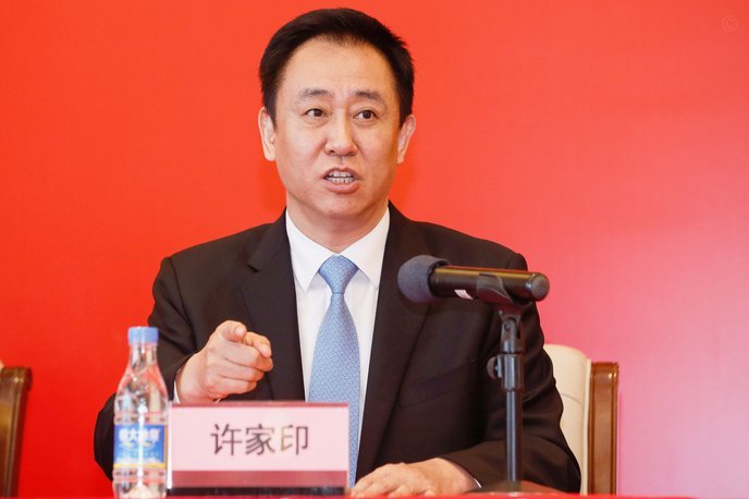 许家印的足球崛起与帝国崩塌