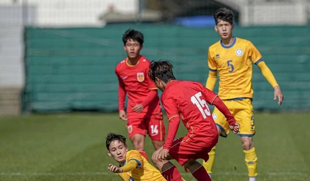 恒大U15再创辉煌7-0大胜对手