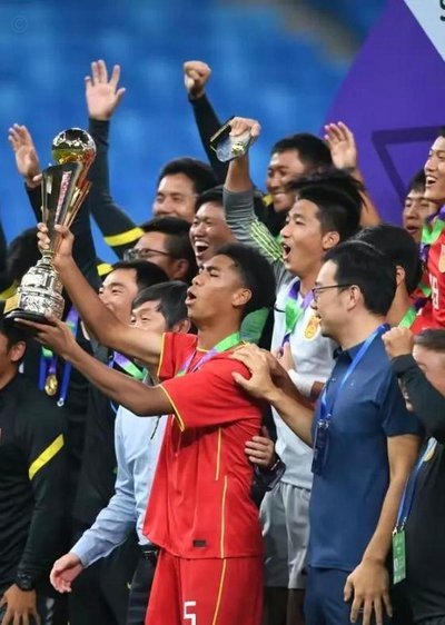 恒大U15也太强了吧，又是一个7-0